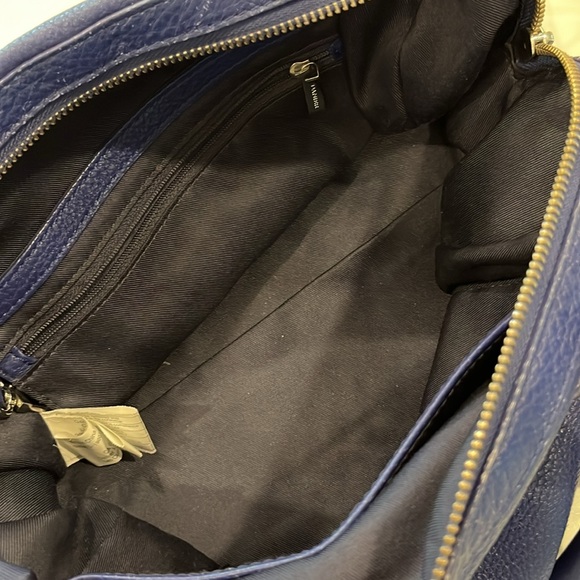 VGUC Danier royal blue leather satchel bag with matching cross body stra… - Picture 8 of 11